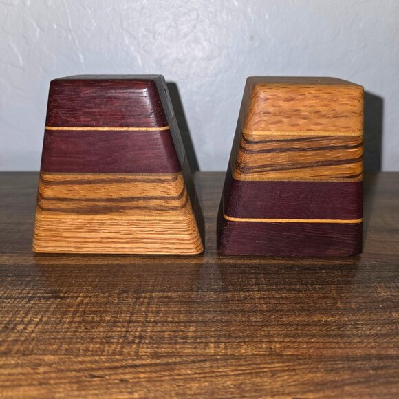MCM Pyramid Salt & Pepper Shakers Striped Wood Grain Red Accents 2-Piece Set - Picture 3 of 14